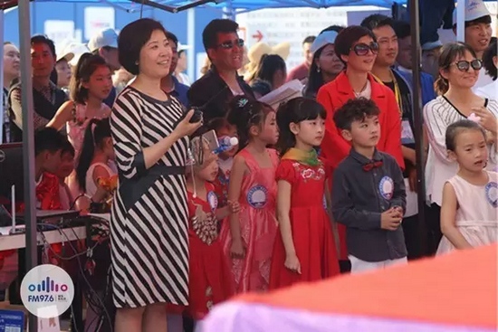 等等，這畫風(fēng)轉(zhuǎn)變太快我不明白了，看見啥了突然這么高興？
