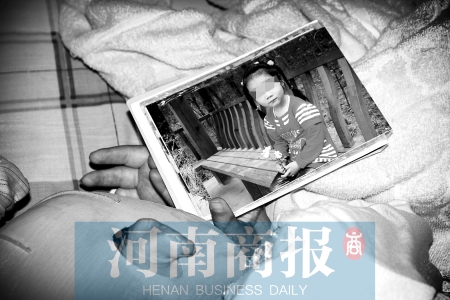 誰能想到漂亮可愛的孩子，會變成現(xiàn)在的樣子