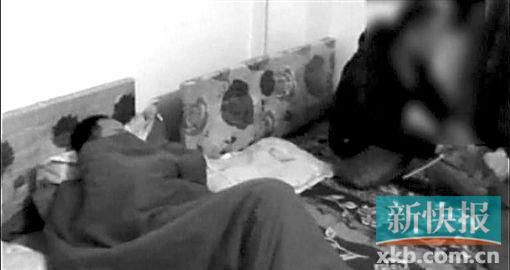 廣州搗毀一男同性戀者聚眾淫亂窩點。視頻截圖