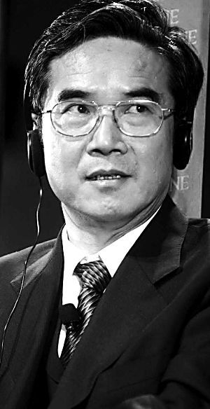 　中國(guó)石油化工集團(tuán)公司原總經(jīng)理、中國(guó)石油化工股份有限公司原董事長(zhǎng)陳同海