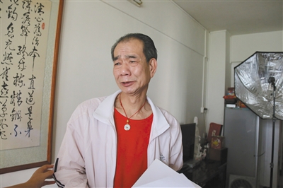 嫖娼事件后，區(qū)少坤向記者訴說委屈，他說：“這是一個圈套”。李根 攝