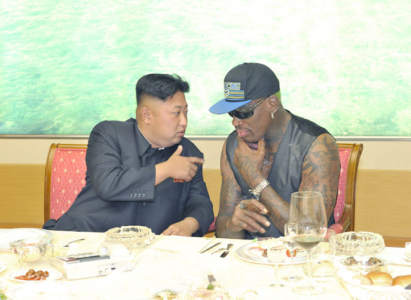 近日，朝鮮最高領導人金正恩已在平壤再次會見并宴請了正在朝鮮訪問的前美國全國籃球協(xié)會(NBA)球星羅德