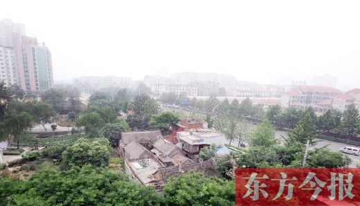 紫荊山路與書(shū)院街交叉口，書(shū)院街112號(hào)。