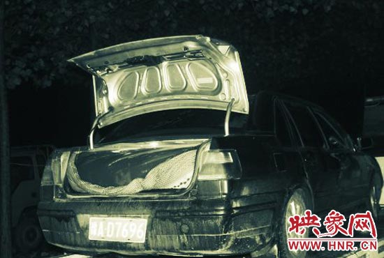 圖為改裝后的轎車，專門用于儲油