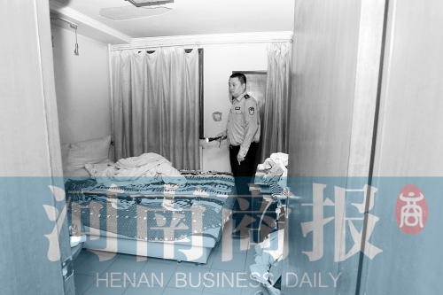 高某松家中，已經人去屋空