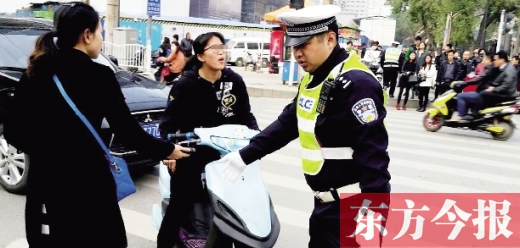 昨日，鄭州市交巡警“百日行動”首日