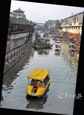 　　安徽省肥西縣三河古鎮(zhèn)被譽(yù)為“皖中江南水鄉(xiāng)”。