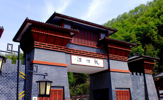 母親節(jié)，帶上爸媽去撒歡吧?。? uploadpic=