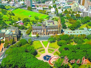 　　悉尼海德公園。