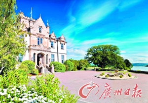 　　蘇格蘭Lomond湖區(qū)古堡酒店。
