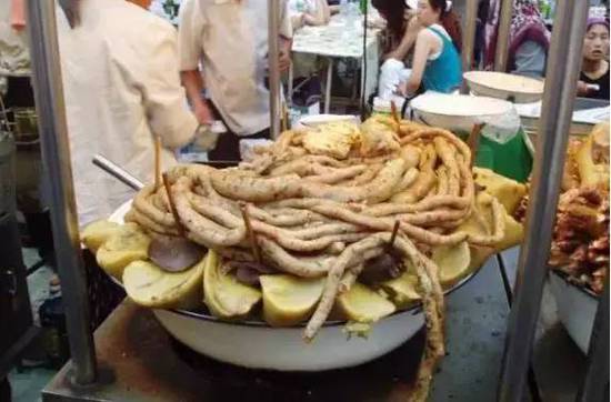 新疆奇葩”黑暗料理“ 你吃過嘛？