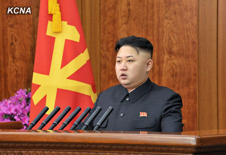 據(jù)朝中社報(bào)道，朝鮮最高領(lǐng)導(dǎo)人金正恩1日發(fā)表2013年新年賀詞。