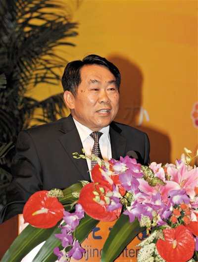 2011年10月12日，叢書《中國油氣田開發(fā)志》首發(fā)式上，時任四川省人大常委會副主任郭永祥在講話。