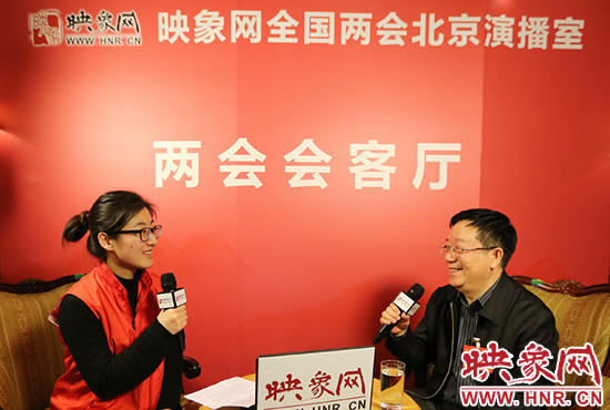 全國人大代表鄭永和做客映象網(wǎng)全國兩會北京直播室。