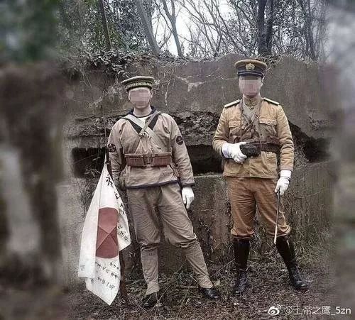 犯眾怒！兩男子抗日碉堡前扮日本兵拍照 警方介入
