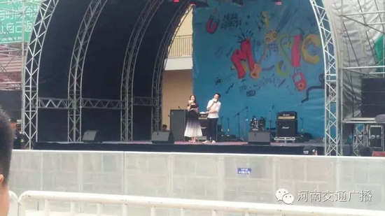 河南交通廣播主持人佳音、彎彎、朱浩都登上了優(yōu)放舞臺，優(yōu)放，交廣在這里！