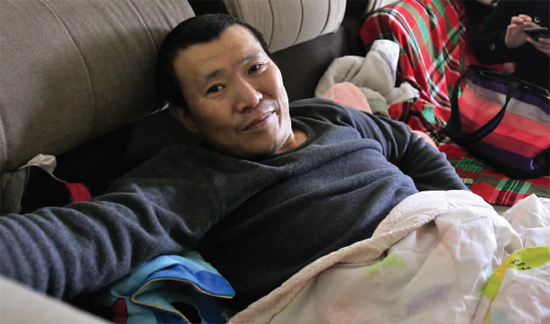 11月11日，李剛病情再次惡化，在眾多朋友的鼓勵(lì)下，他將再赴西安進(jìn)行手術(shù)治療