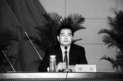 濮陽(yáng)市委常委、市委政法委書記李剛
