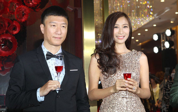 圖為孫紅雷、王駿迪夫婦。