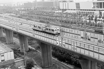開城鐵建成通車之后，將開行時速200公里的動車組，屆時，鄭州到開封的用時將縮短為19分鐘