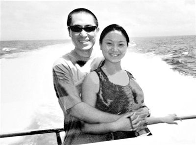 張藝謀與現(xiàn)任妻子陳婷。資料圖片