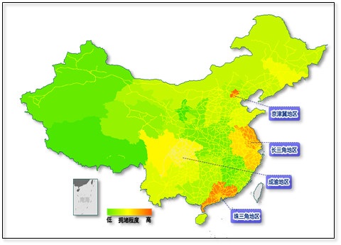 據(jù)交通運輸部新聞發(fā)言人徐成光介紹，“十一”黃金周客流量將呈現(xiàn)兩端高、中間平穩(wěn)的特點，10月1日、6日、7日等三天將出現(xiàn)車流和客流高峰；北京、廣東、四川、安徽及周邊旅游熱點地區(qū)客運量增幅較大。（原題為《十一全國八大擁堵高速發(fā)布 京港澳、京滬高速在列》）