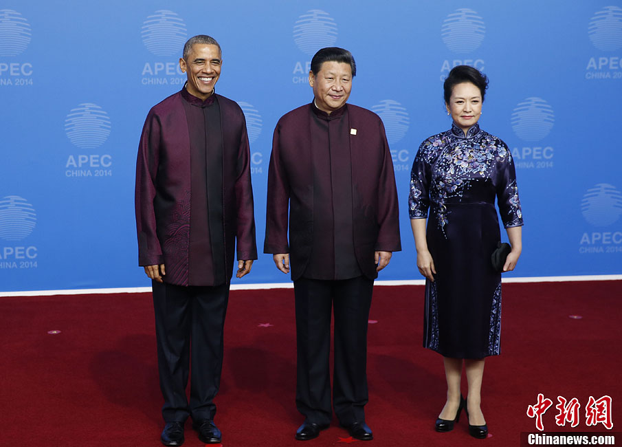 圖為習(xí)近平夫婦歡迎美國(guó)總統(tǒng)奧巴馬。中新社發(fā) 杜洋 攝