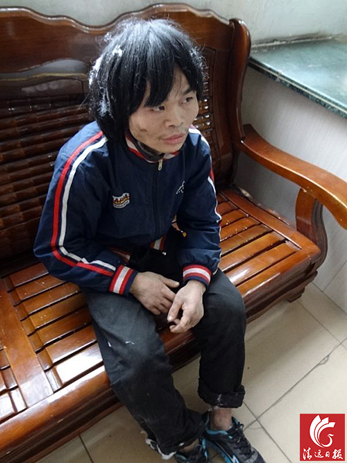 1997年16歲時被“杜某”以招工名義帶離家鄉(xiāng)關(guān)押干活至今。