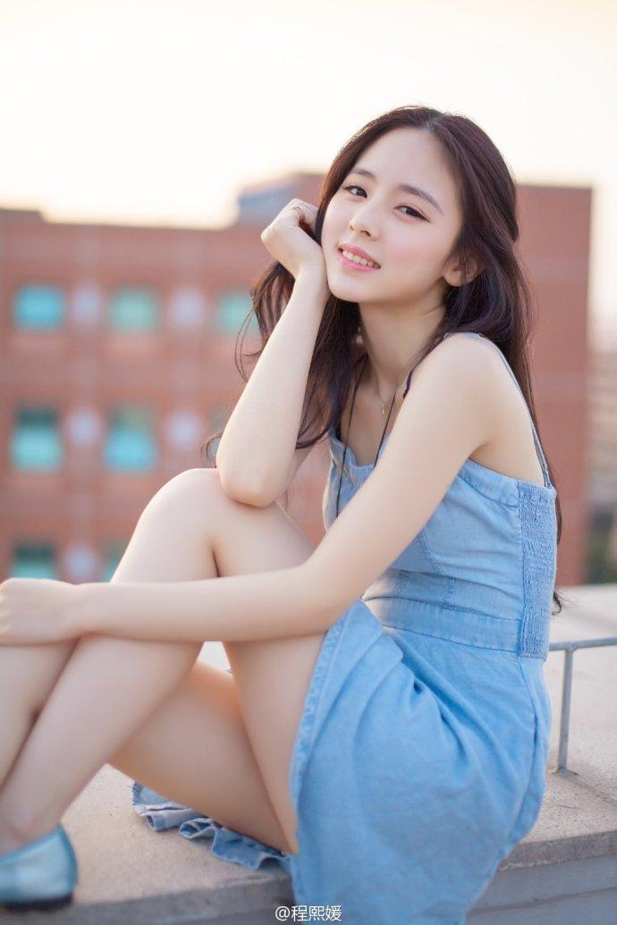 廈大?；ǔ涛蹑虑寮儗懻娅@贊 素顏美到窒息