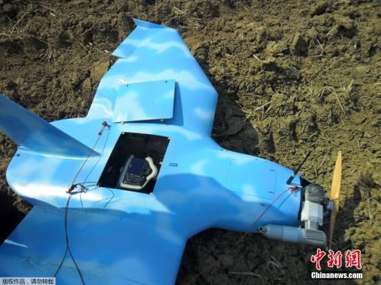 圖為3月31日，一架無人機(jī)在韓國西部海域的白翎島墜毀。