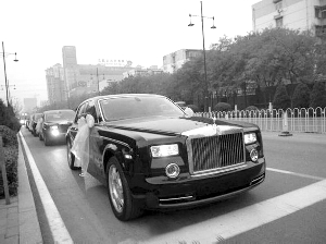 豪華婚禮車(chē)隊(duì)