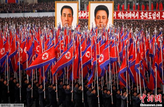 4月20日，包括軍人、公務(wù)員與平壤市民在內(nèi)的朝鮮各界民眾在金日成廣場集會，譴責(zé)并發(fā)誓要“消滅”韓國李