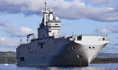 俄羅斯向法國購買西北風級兩棲攻擊艦。
