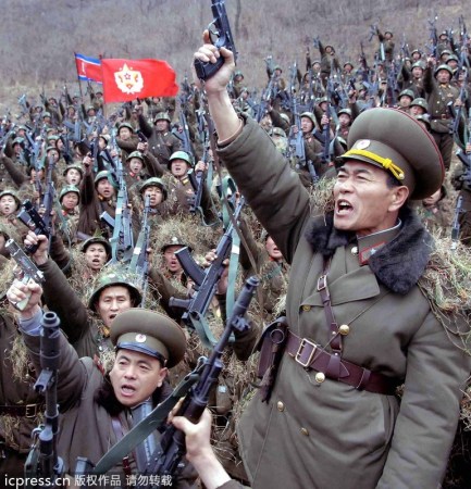 　朝鮮人民軍士兵戰(zhàn)意高昂。