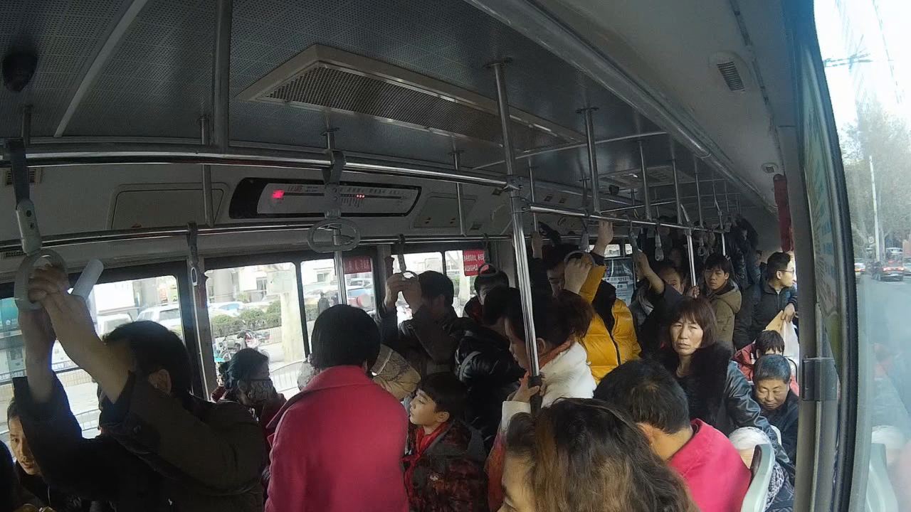 陌生人向你借手機 給嗎？