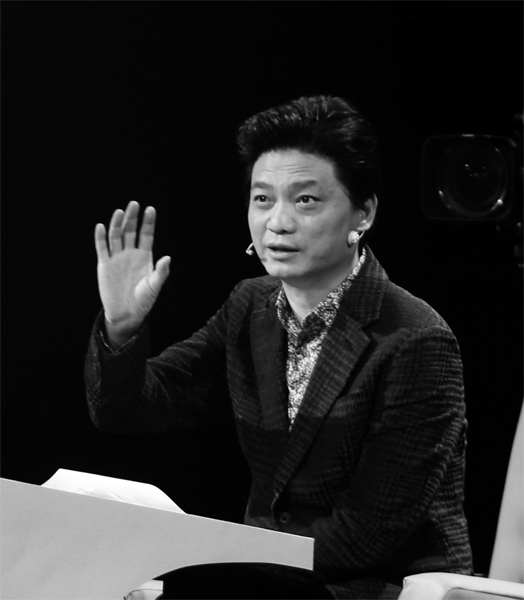 “希望女兒最好永遠(yuǎn)不要交男朋友，最好把父親當(dāng)男朋友。”崔永元笑說。